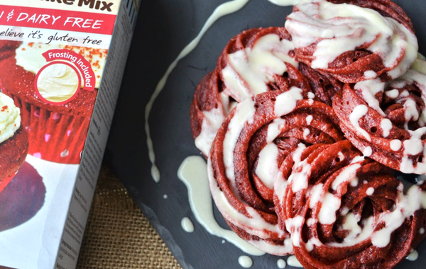 Red Velvet Churros with a Cream Cheese Glaze - YesYouCan Gluten Free