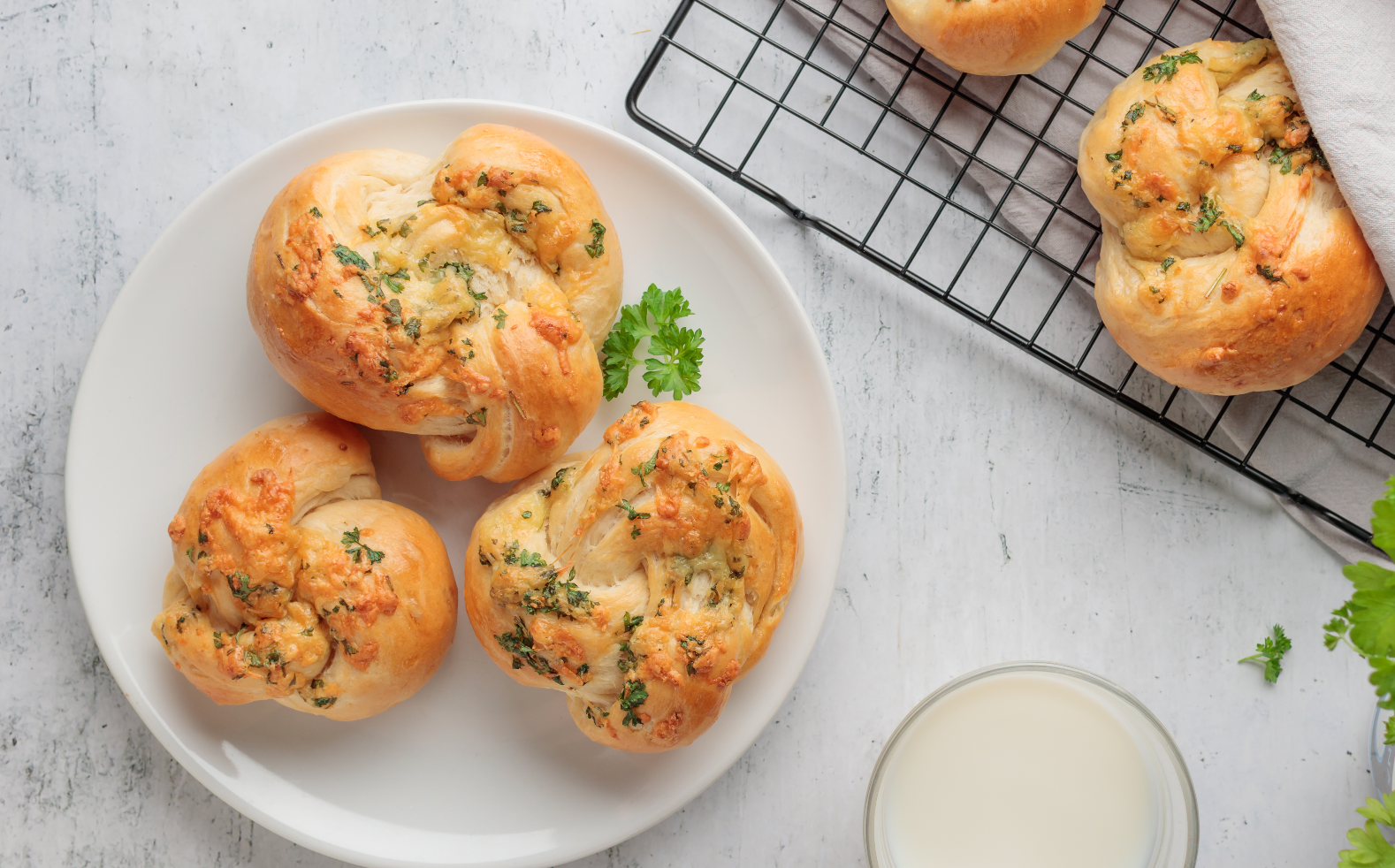 Garlic, Herb and Parmesan Bread Knots